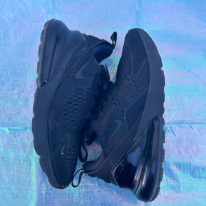 ♡ Nike AH6789-006 Air Max 270 Triple Black Sneakers Women's Size 8